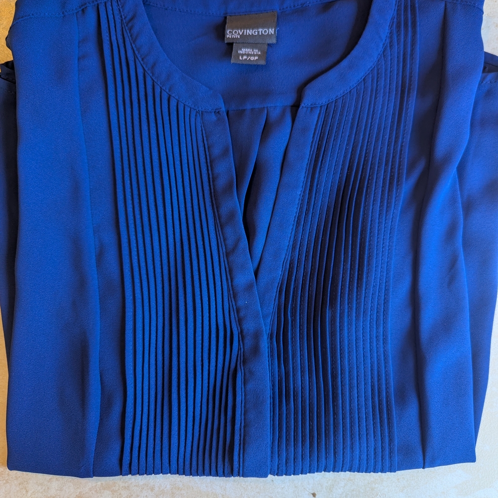 Covington Women's Blue Pleated Top
